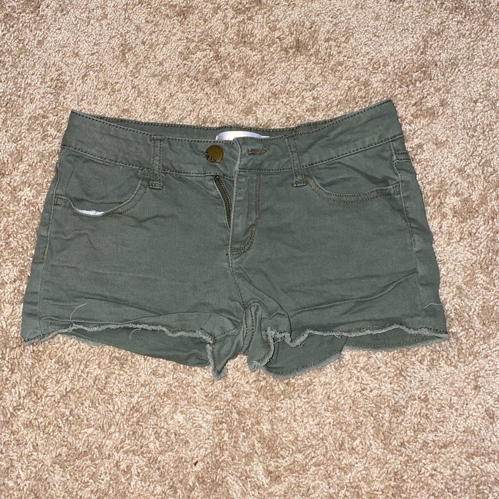 Hunter green shorts size 3